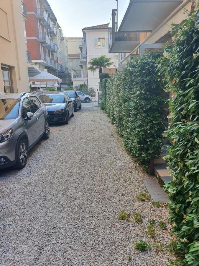 Hotel Venezia Rimini Ngoại thất bức ảnh